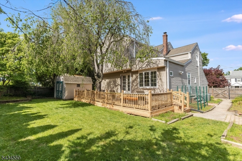 Oak View - Residential