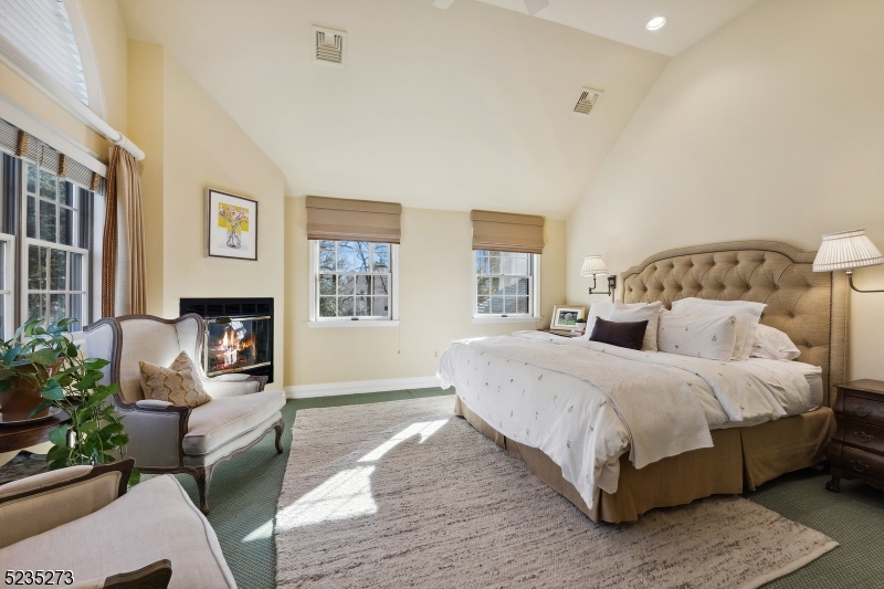 UPPER MONTCLAIR - Residential