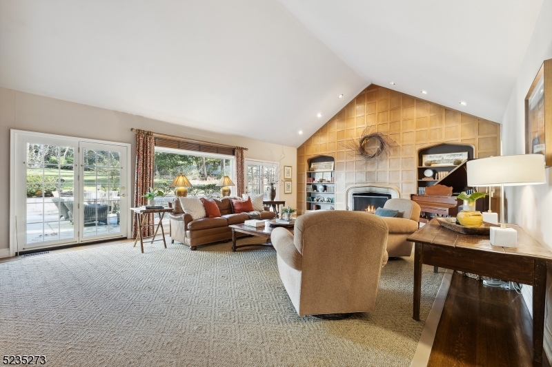 UPPER MONTCLAIR - Residential