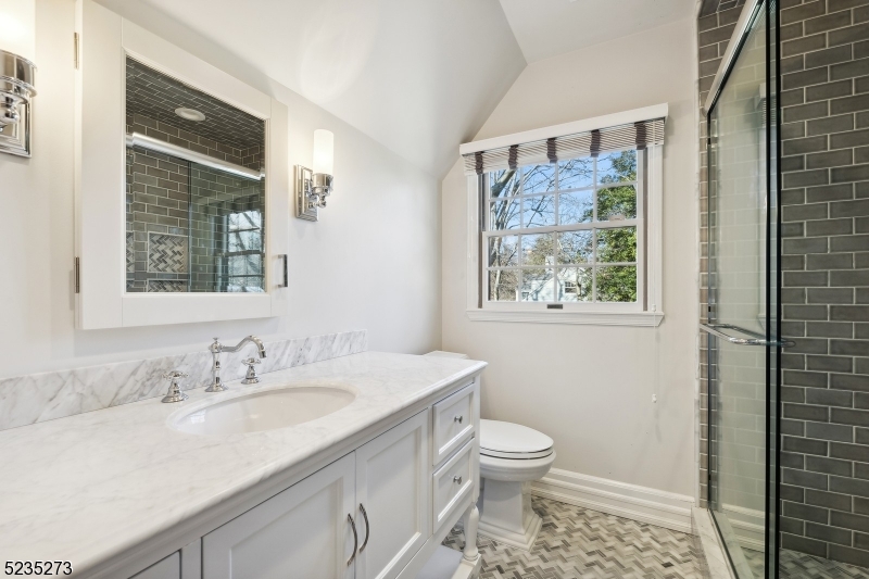 UPPER MONTCLAIR - Residential