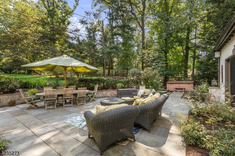 UPPER MONTCLAIR - Residential
