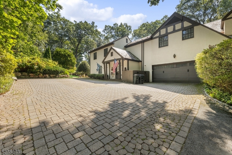 UPPER MONTCLAIR - Residential