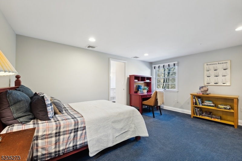 UPPER MONTCLAIR - Residential