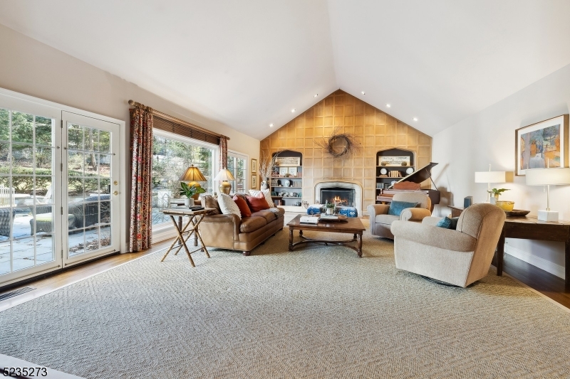 UPPER MONTCLAIR - Residential
