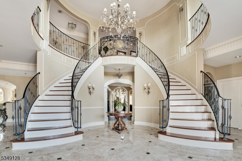 RICKLAND ESTATES - Residential
