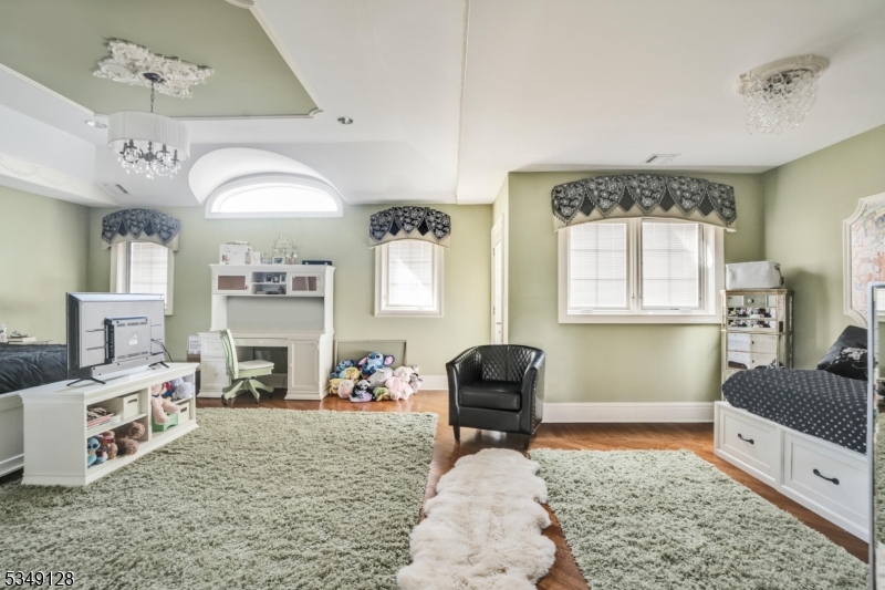 RICKLAND ESTATES - Residential