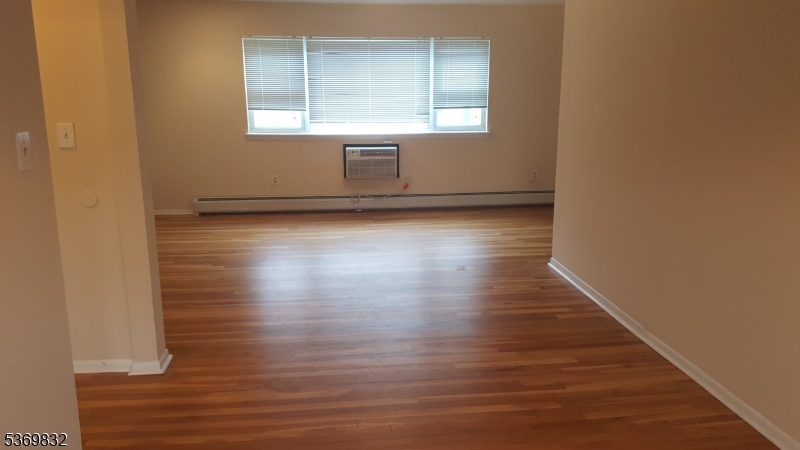 Mountain Club - Residential Lease