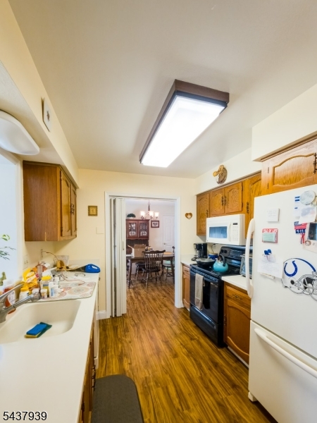 Rossmoor - Residential