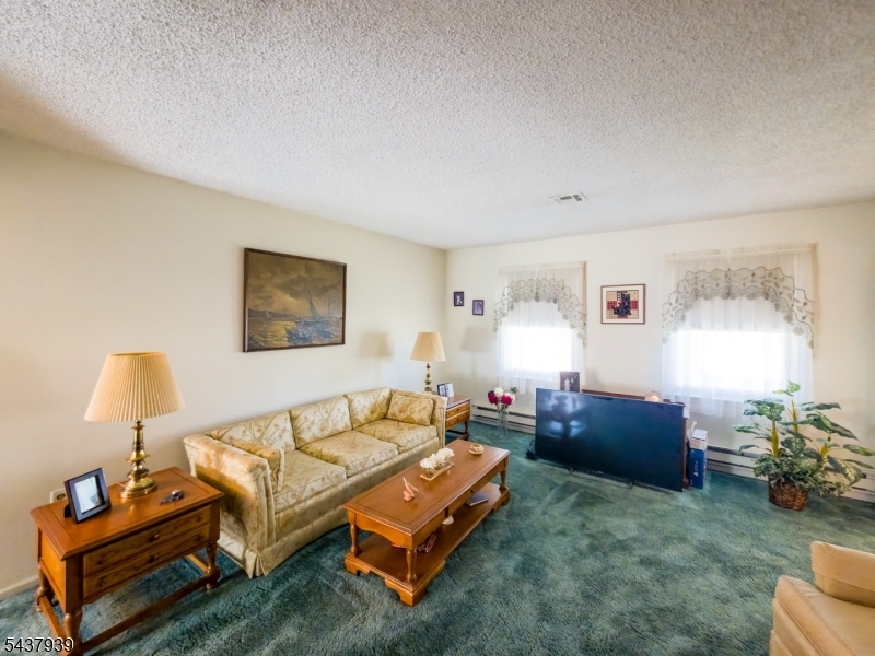 Rossmoor - Residential