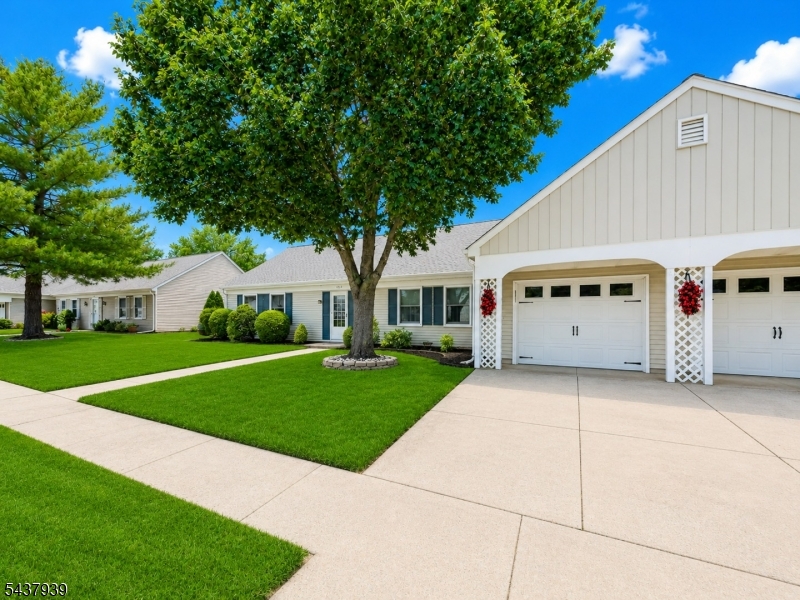 Rossmoor - Residential