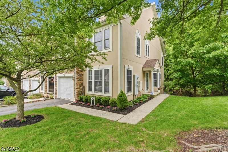 Lakeside - Residential