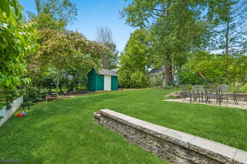 Knollwood - Residential
