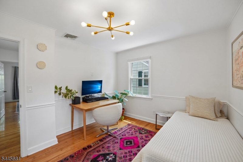 Knollwood - Residential