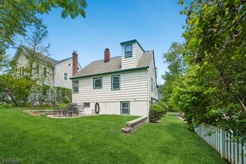 Knollwood - Residential