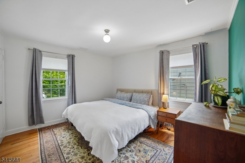 Knollwood - Residential