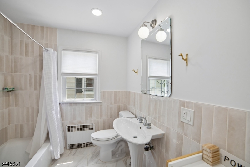Knollwood - Residential