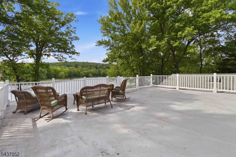 Shongum Lake - LAKEFRONT - Residential