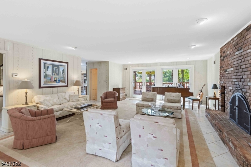 Shongum Lake - LAKEFRONT - Residential