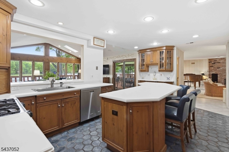 Shongum Lake - LAKEFRONT - Residential