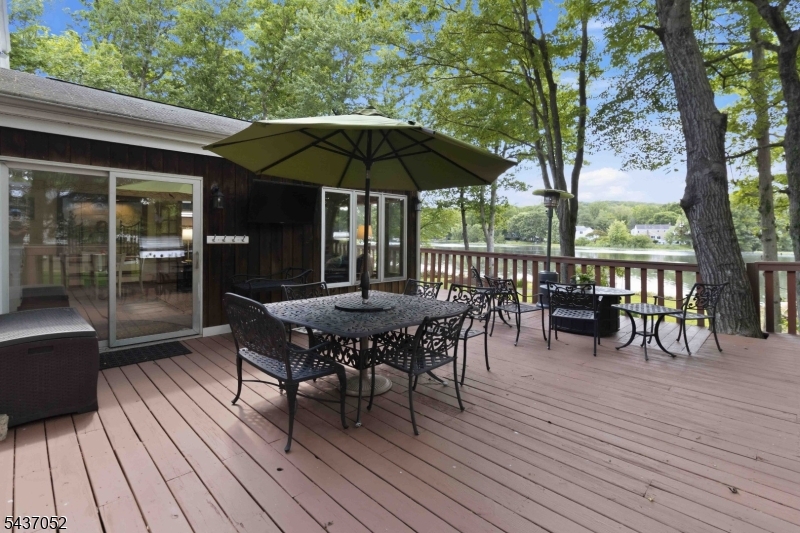 Shongum Lake - LAKEFRONT - Residential