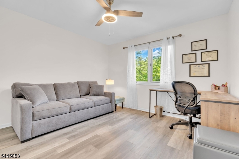 Bridgewater Oaks - Residential