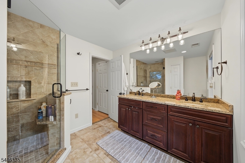 Indian Lake - Residential Lease