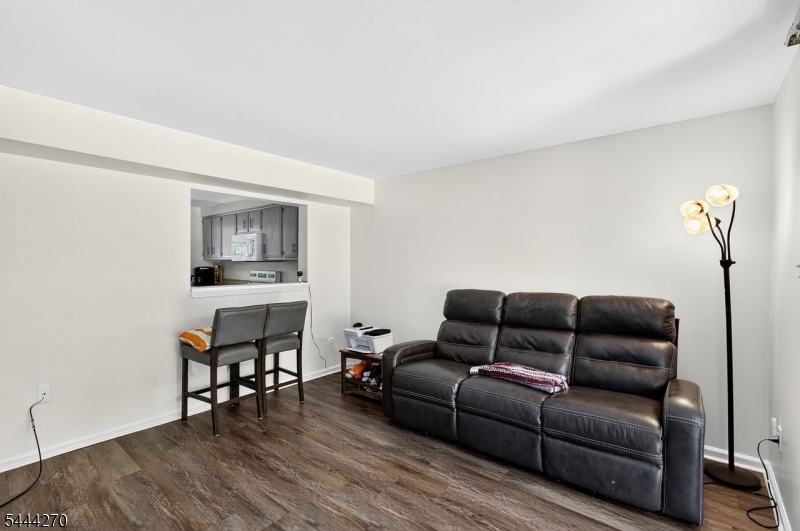 Slate Hill - Residential