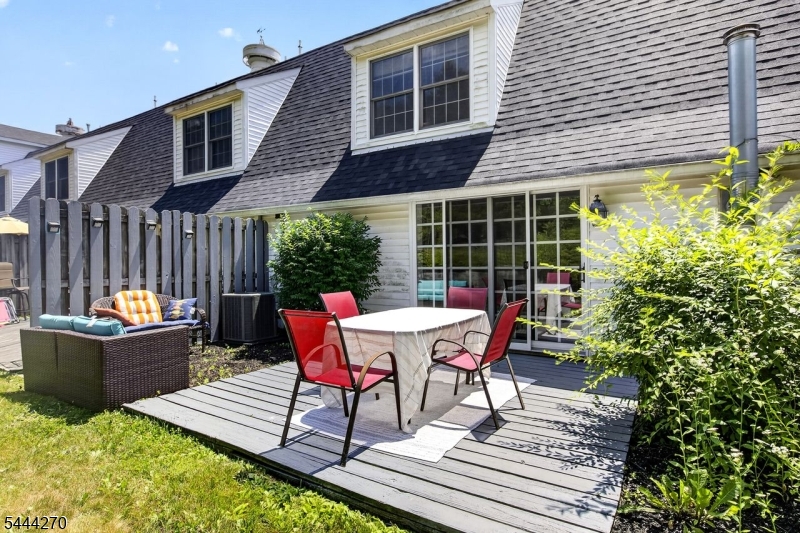 Slate Hill - Residential