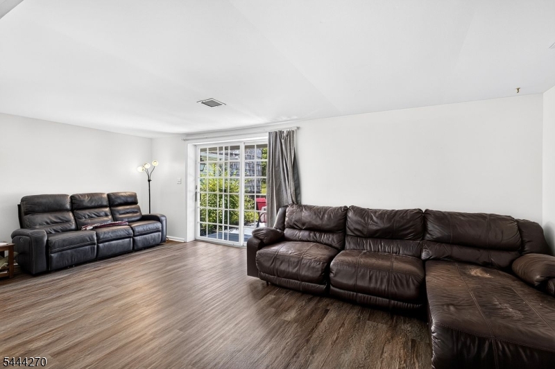 Slate Hill - Residential