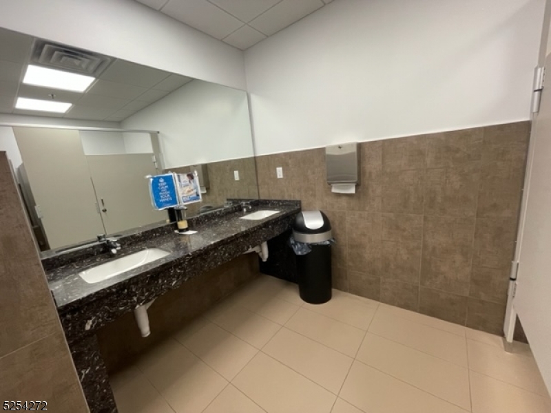 Central Jersey Medical Prof - Commercial Lease