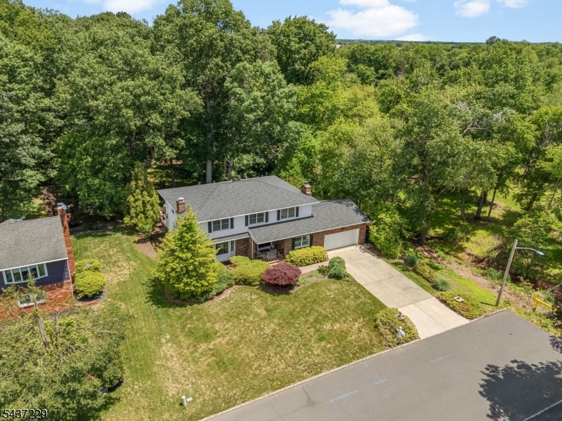 Point of Woods - Residential