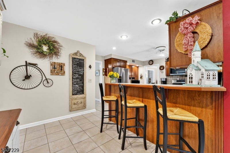 Point of Woods - Residential