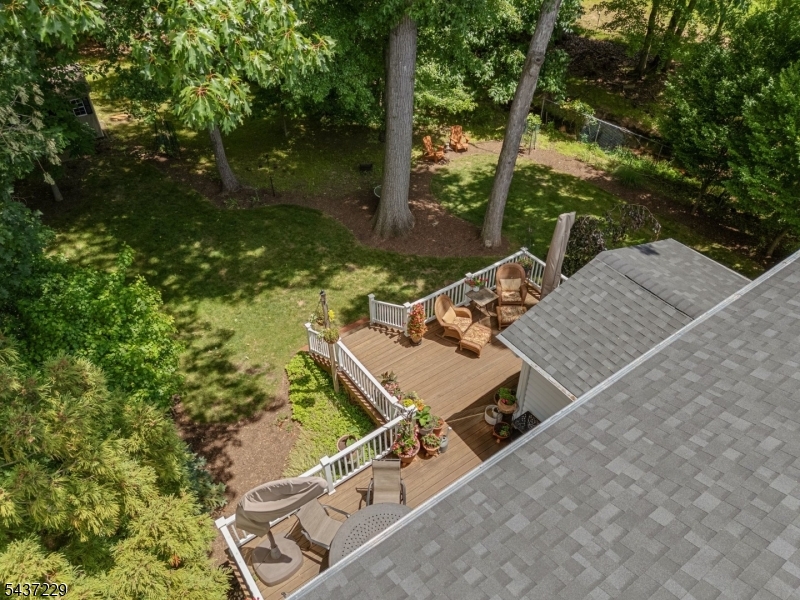 Point of Woods - Residential