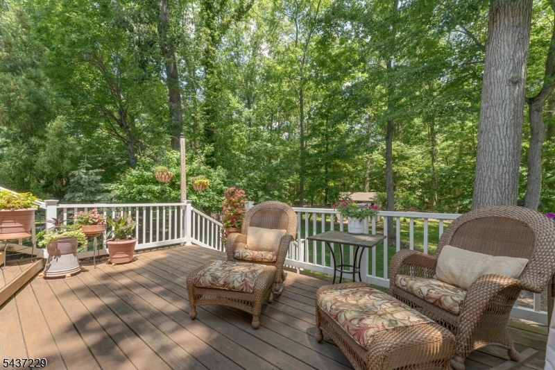 Point of Woods - Residential