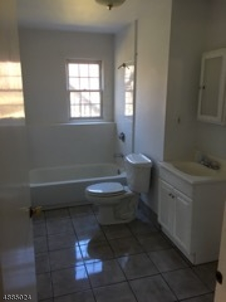 Lake Forest - Residential