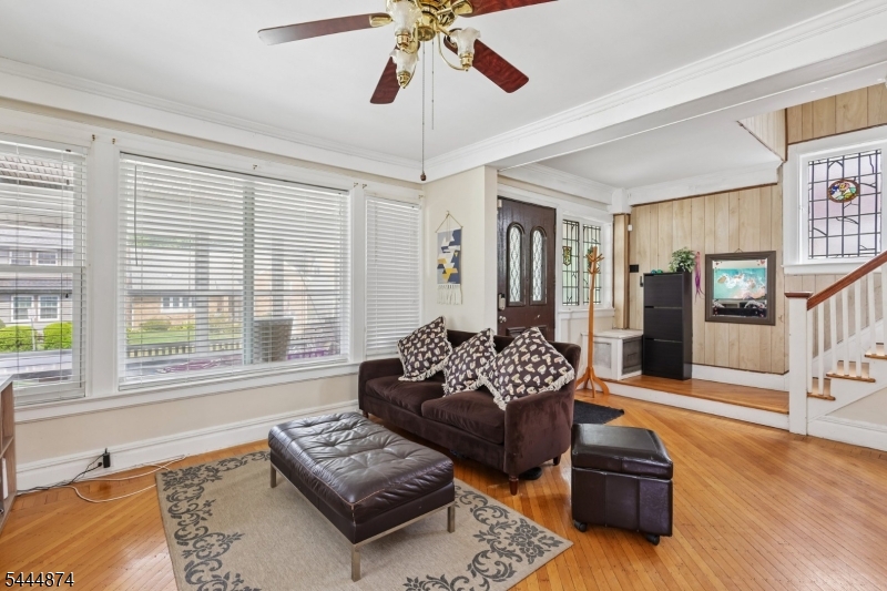 Forest Hill - Residential