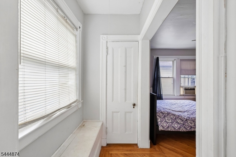 Forest Hill - Residential