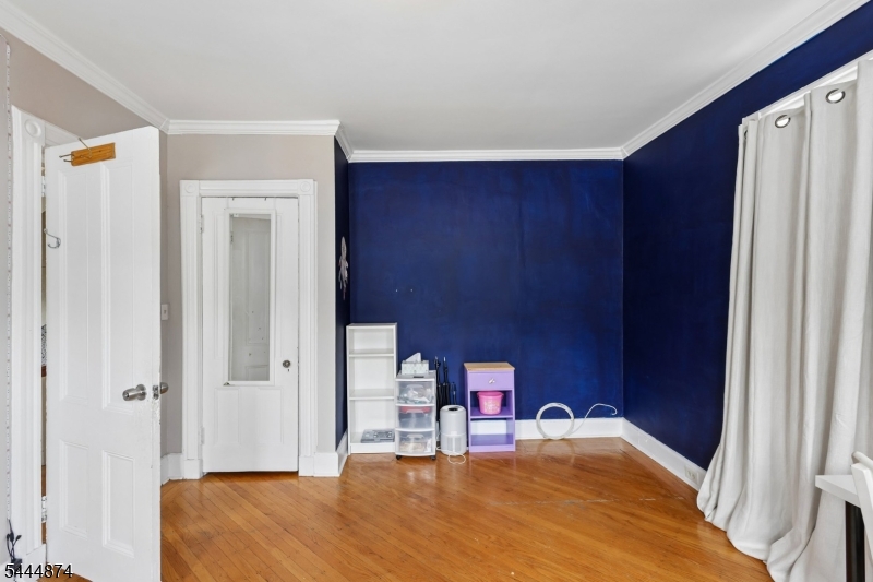 Forest Hill - Residential