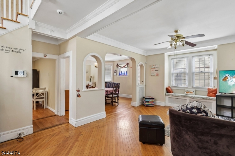 Forest Hill - Residential