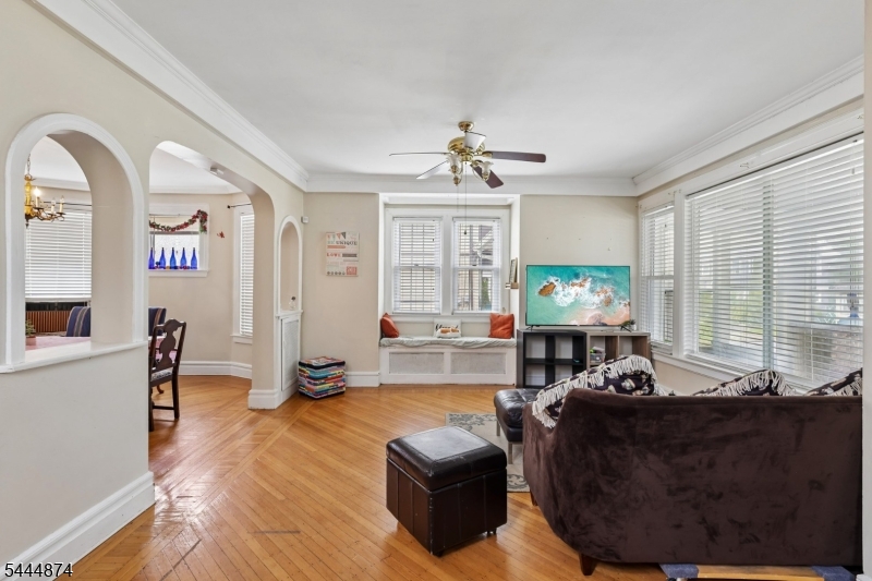 Forest Hill - Residential