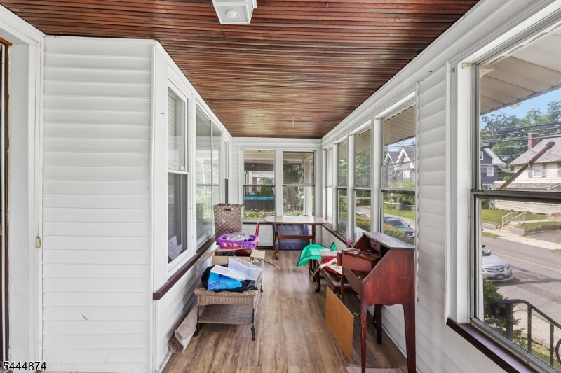 Forest Hill - Residential