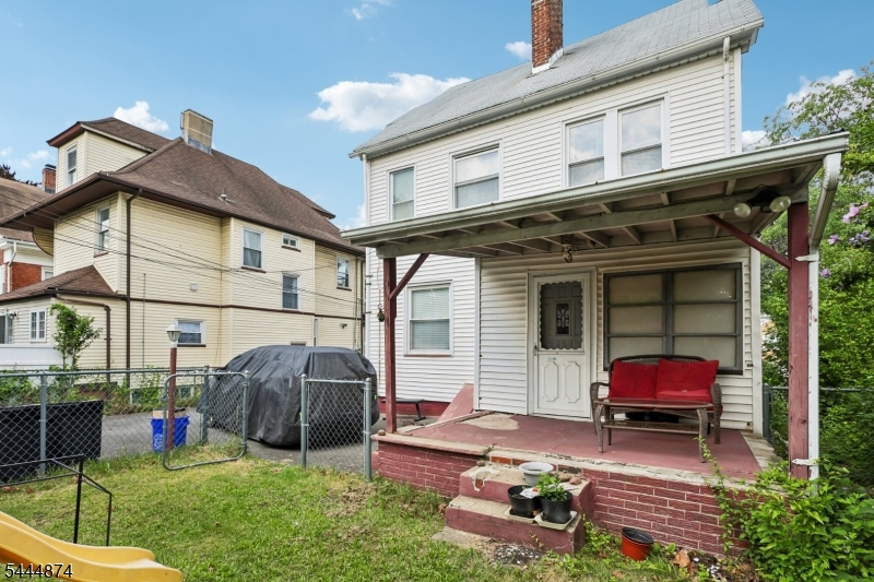 Forest Hill - Residential