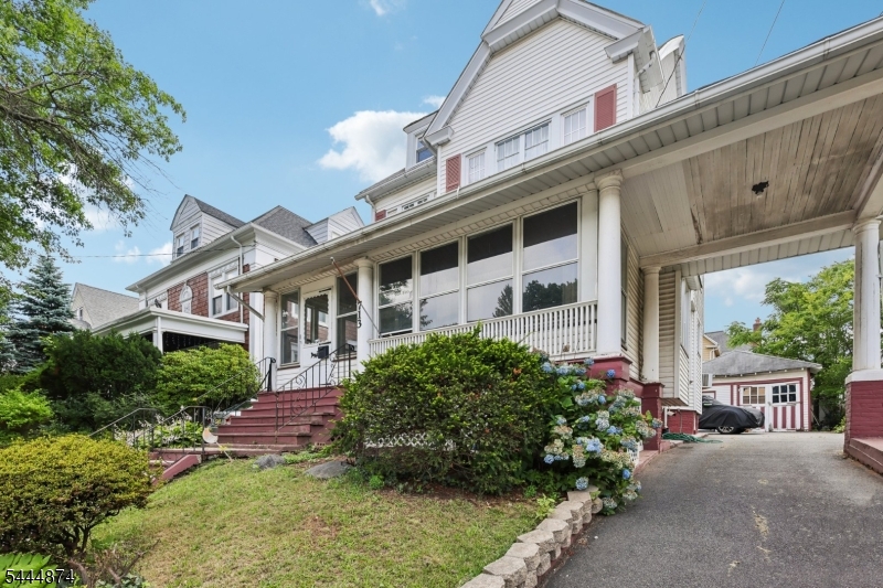 Forest Hill - Residential