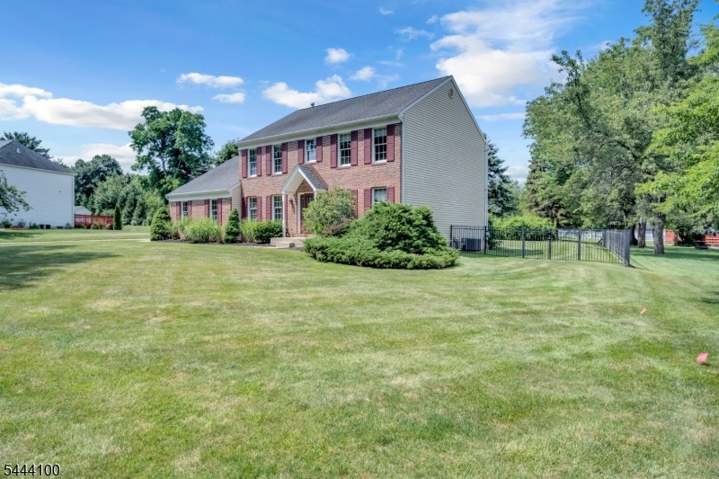 Fairway Estates - Residential