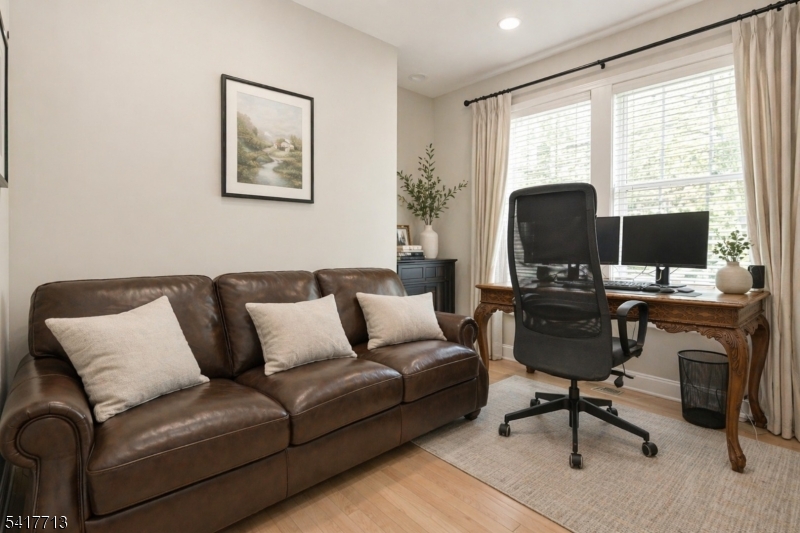 Summit  Pointe - Residential