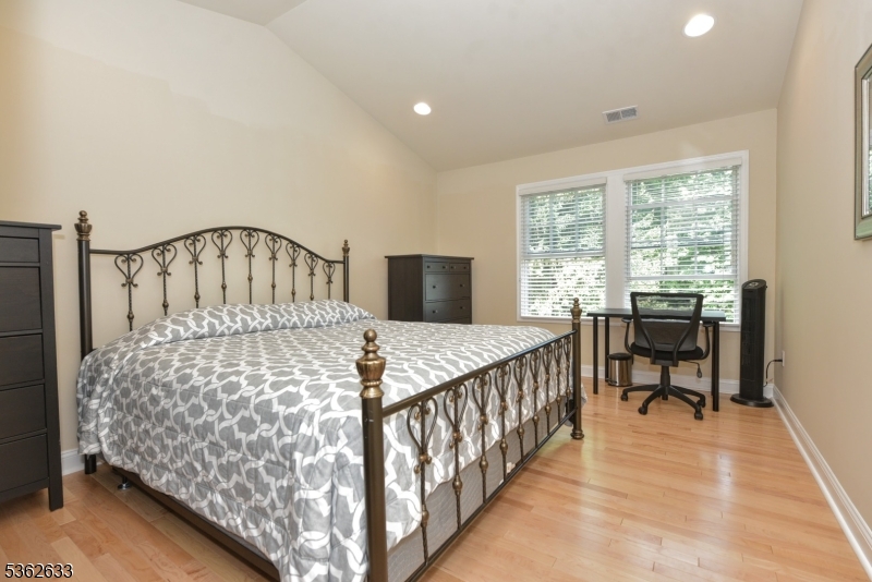 Summit  Pointe - Residential