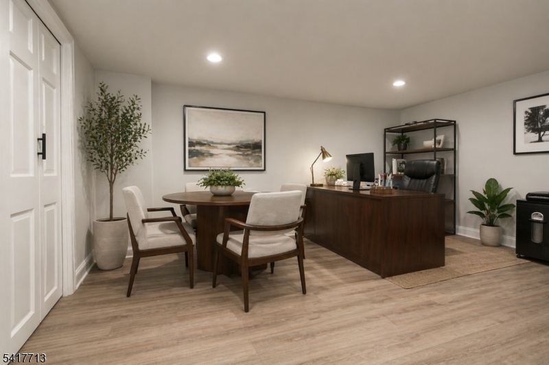 Summit  Pointe - Residential