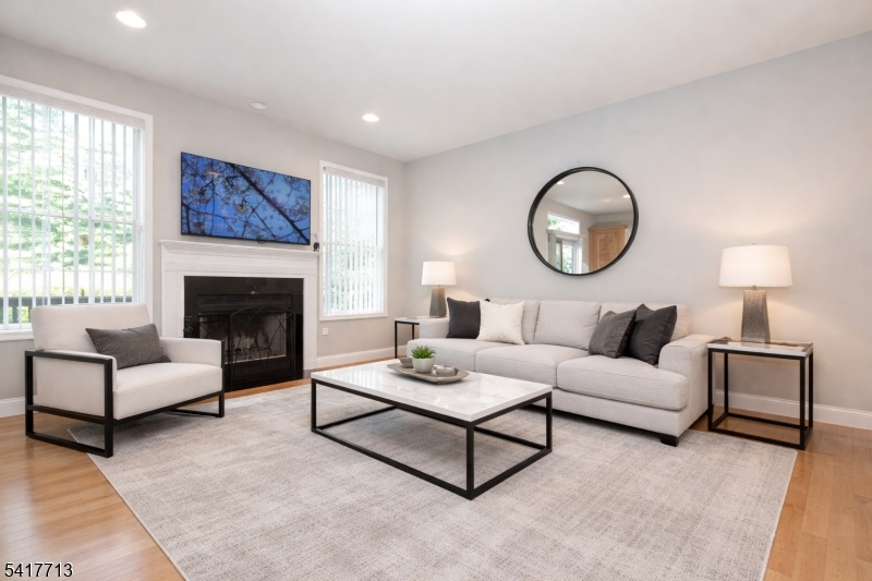 Summit  Pointe - Residential