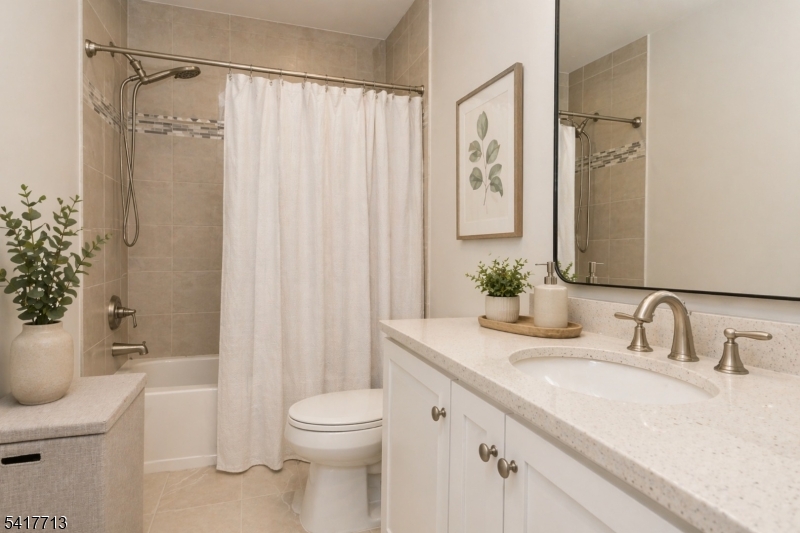 Summit  Pointe - Residential