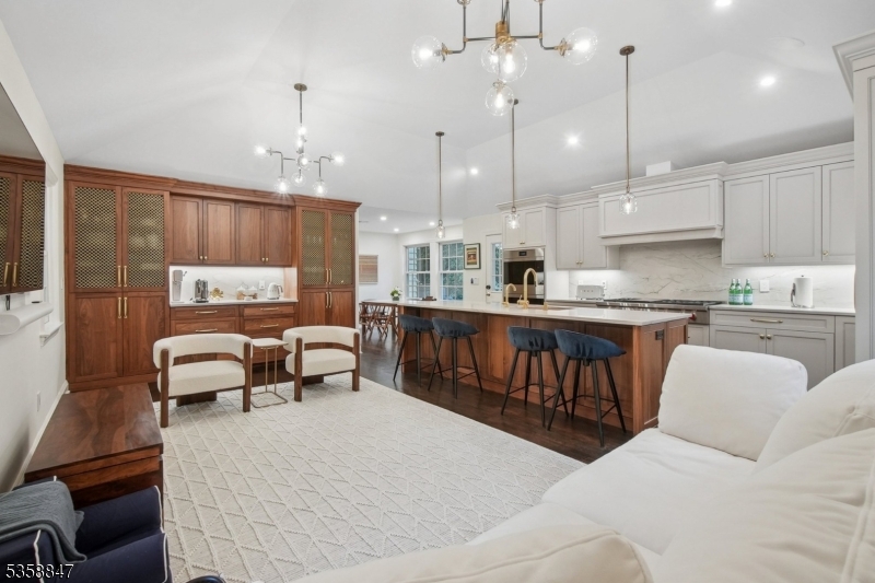 Old Short Hills - Residential